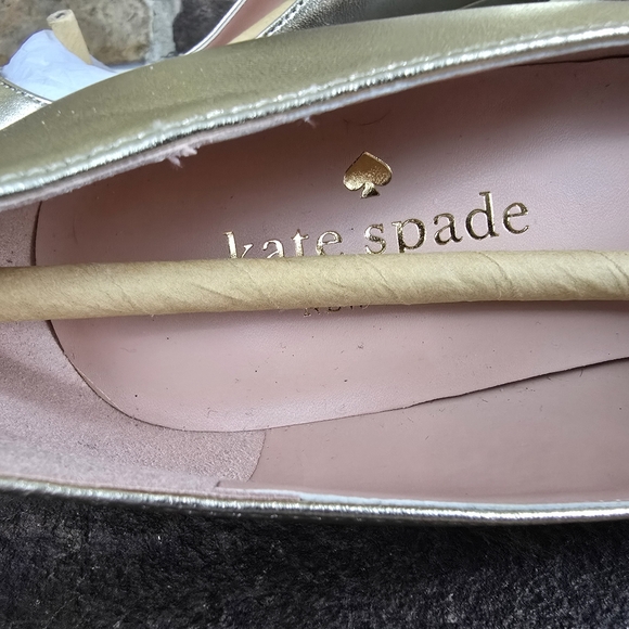 NEW Kate Spade Sonia Gold Pointy Toe Heels - Picture 8 of 8